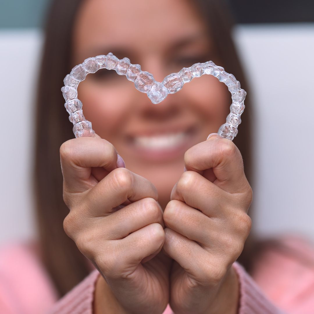 Braces vs. Invisalign: Which Orthodontic Treatment is Right for You?