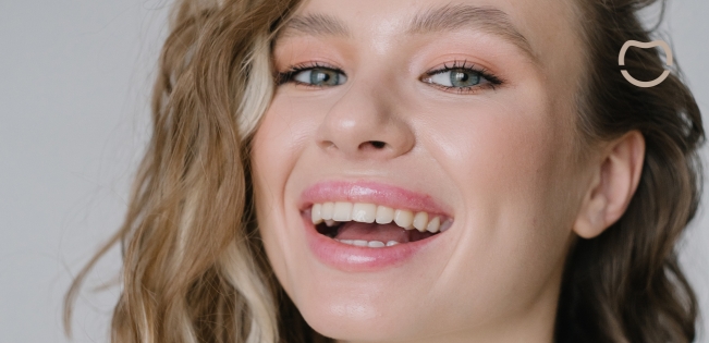 Teeth Whitening Myths Debunked: What Really Works?