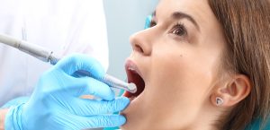 Johnstone dentist providing thorough checkups for oral health